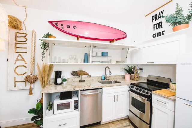 106 E BAY DRIVE, Treasure Island, FL 33706