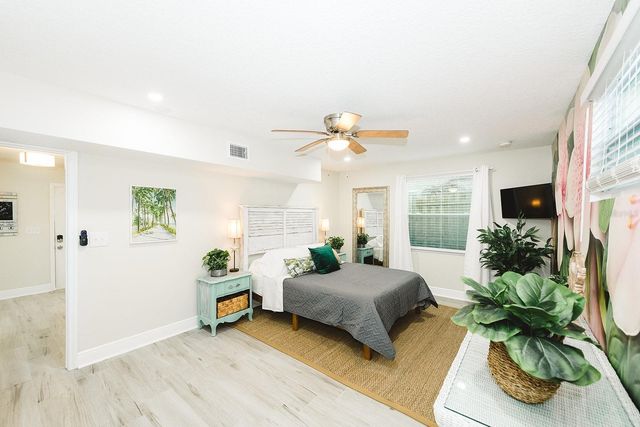 106 E BAY DRIVE, Treasure Island, FL 33706