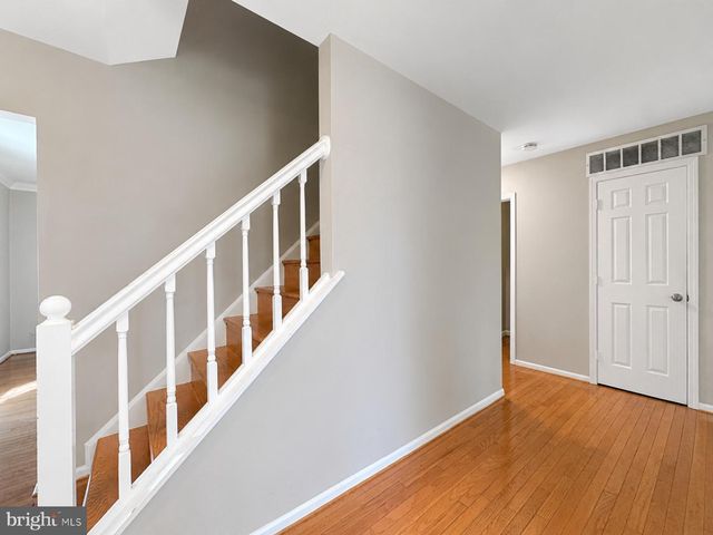 4513 SHOAL CREEK CT, Alexandria, VA 22312