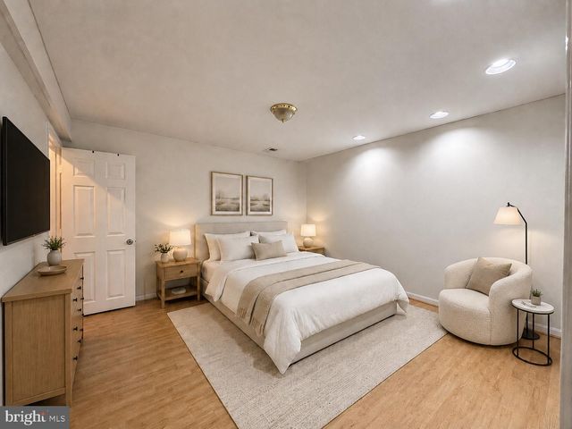 4513 SHOAL CREEK CT, Alexandria, VA 22312