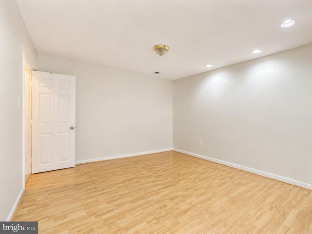 4513 SHOAL CREEK CT, Alexandria, VA 22312