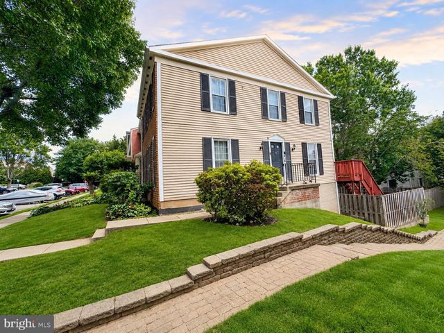 4513 SHOAL CREEK CT, Alexandria, VA 22312
