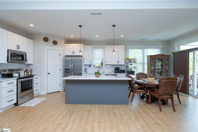 2991 Hwy 417, Woodruff, SC 29388