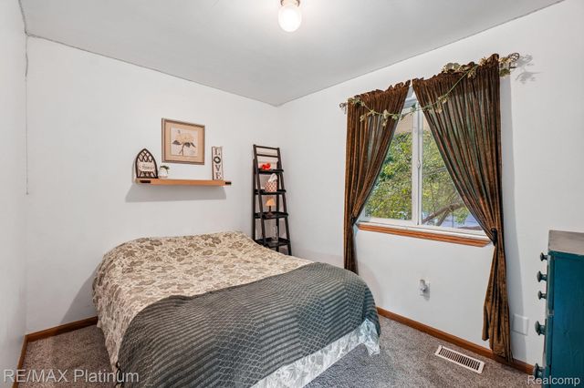 2805 Harmony Lane, Milford Charter Township, MI 48380
