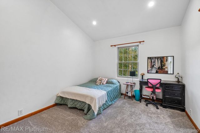 2805 Harmony Lane, Milford Charter Township, MI 48380