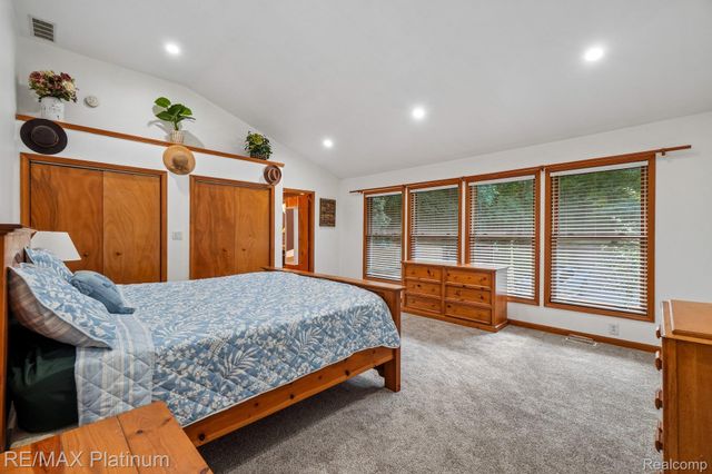 2805 Harmony Lane, Milford Charter Township, MI 48380