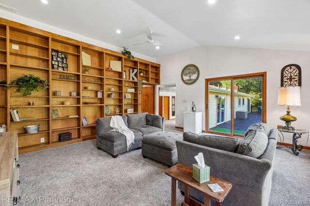 2805 Harmony Lane, Milford Charter Township, MI 48380