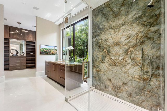 471 Royal Palm Way, Boca Raton, FL 33432