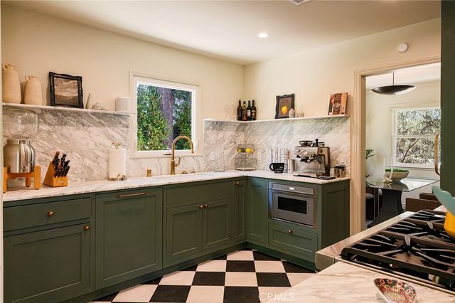 4845 Matilija, Sherman Oaks, CA 91423