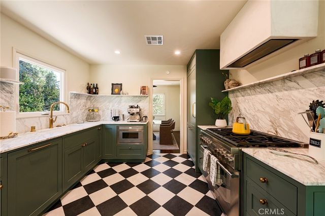 4845 Matilija, Sherman Oaks, CA 91423
