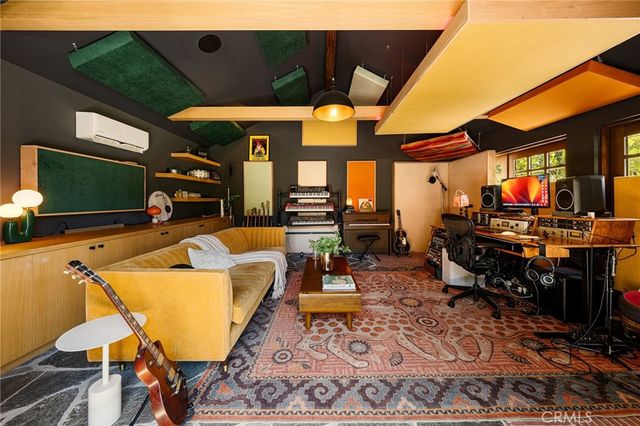 4845 Matilija, Sherman Oaks, CA 91423