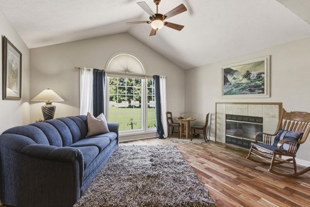 3856 N Gardner, Merced, CA 95340