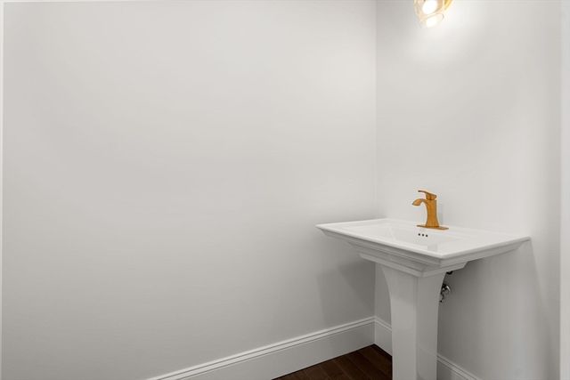 20 Mechanic Square 3, Marblehead, MA 01945