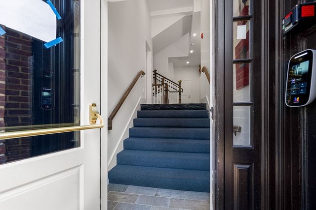 20 Mechanic Square 3, Marblehead, MA 01945