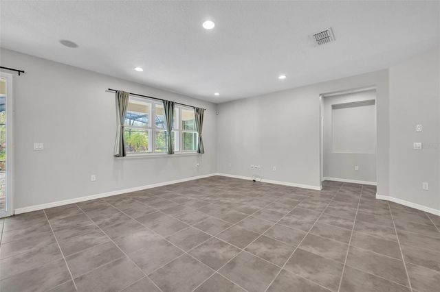 8013 BOWERY DRIVE, Winter Garden, FL 34787