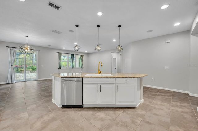 8013 BOWERY DRIVE, Winter Garden, FL 34787