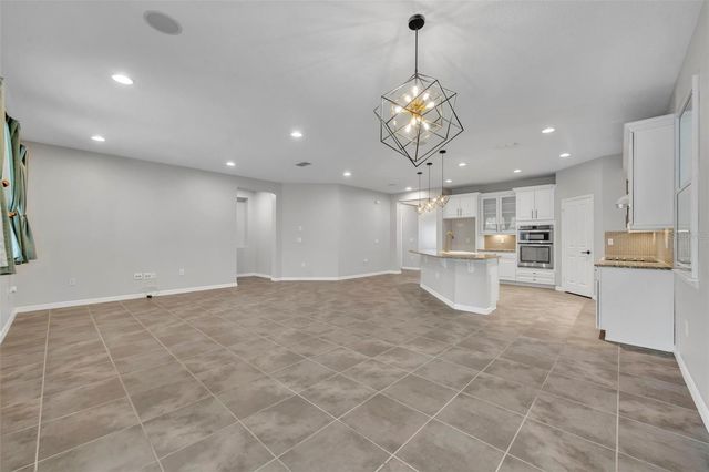 8013 BOWERY DRIVE, Winter Garden, FL 34787