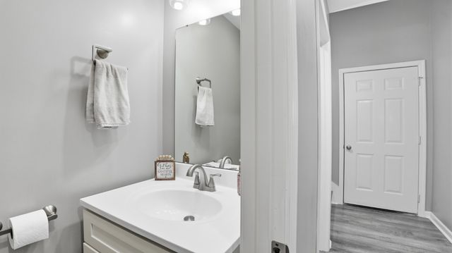 32 McGee Rd, Mcminnville, TN 37110