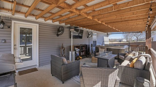 32 McGee Rd, Mcminnville, TN 37110