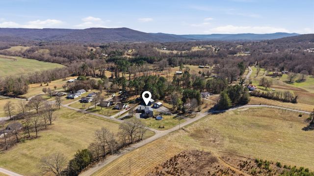 32 McGee Rd, Mcminnville, TN 37110