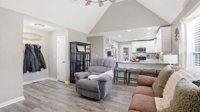 32 McGee Rd, Mcminnville, TN 37110