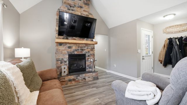 32 McGee Rd, Mcminnville, TN 37110