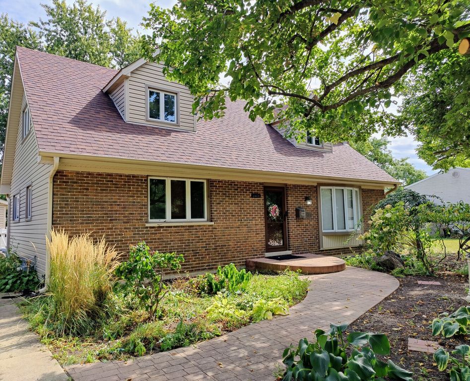 1937 Nottingham Lane, Wheaton, IL 60189 — exterior
