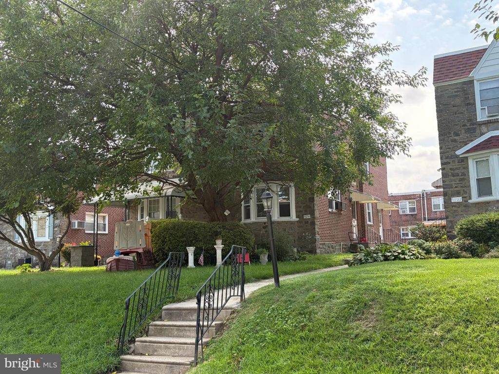 1124 GILHAM ST, Philadelphia, PA 19111