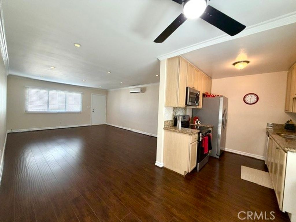 8650 Belford, Los Angeles, CA 90045 — photo 5