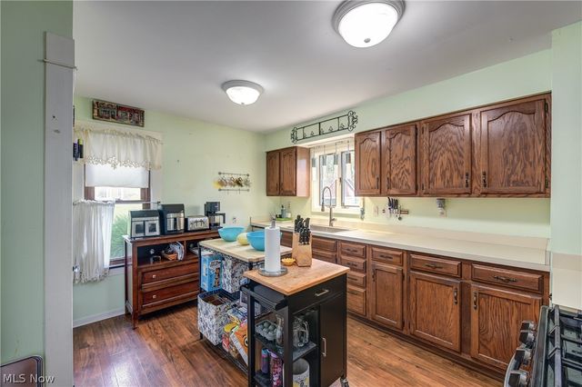 8424 Usher Road, Olmsted Falls, OH 44138