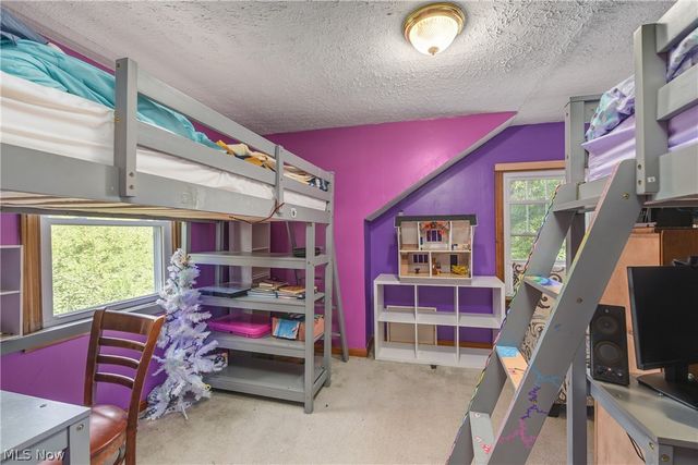 8424 Usher Road, Olmsted Falls, OH 44138