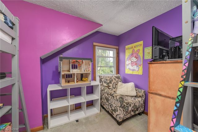 8424 Usher Road, Olmsted Falls, OH 44138