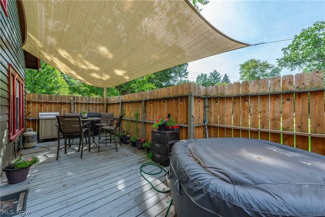 8424 Usher Road, Olmsted Falls, OH 44138