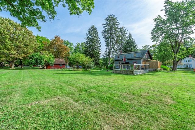 8424 Usher Road, Olmsted Falls, OH 44138