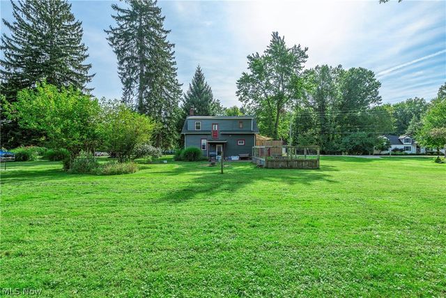 8424 Usher Road, Olmsted Falls, OH 44138
