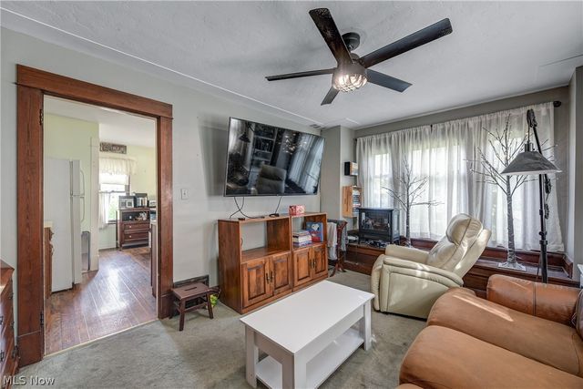 8424 Usher Road, Olmsted Falls, OH 44138