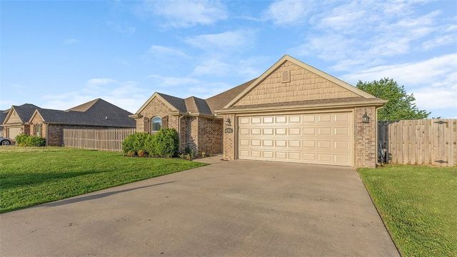 730 Fontana Street, Centerton, AR 72719