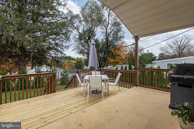 402 HOWARD RD, West Chester, PA 19380