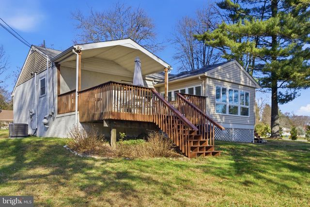 402 HOWARD RD, West Chester, PA 19380