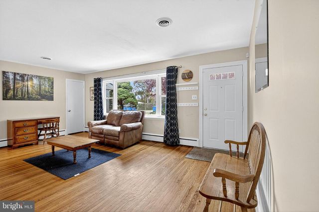 402 HOWARD RD, West Chester, PA 19380