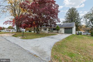 402 HOWARD RD, West Chester, PA 19380