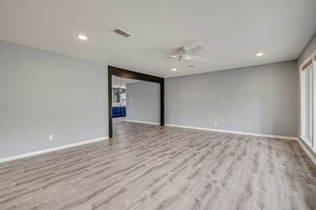 3213 Shell Ave, Midland, TX 79705