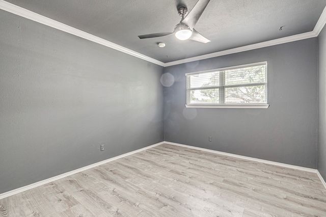 3213 Shell Ave, Midland, TX 79705