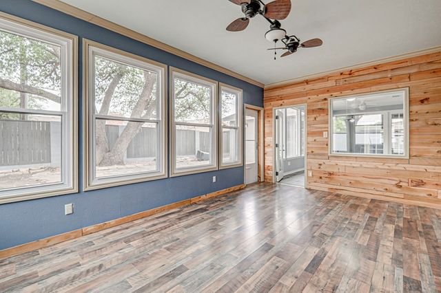 3213 Shell Ave, Midland, TX 79705