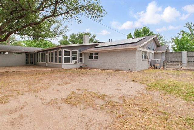 3213 Shell Ave, Midland, TX 79705