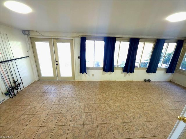 220 Yachtsman Drive, Salisbury, NC 28146