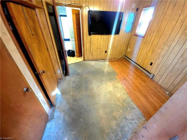 220 Yachtsman Drive, Salisbury, NC 28146