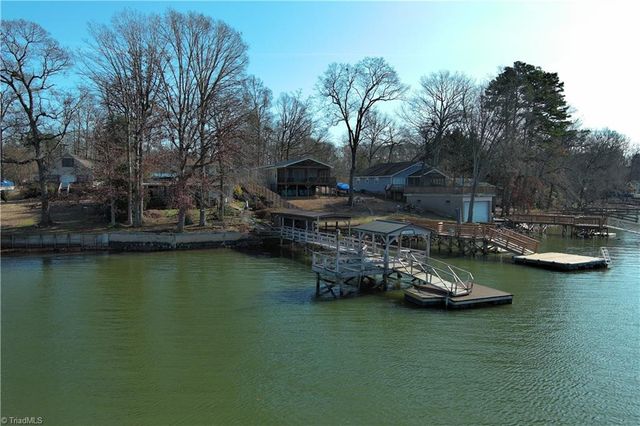 220 Yachtsman Drive, Salisbury, NC 28146