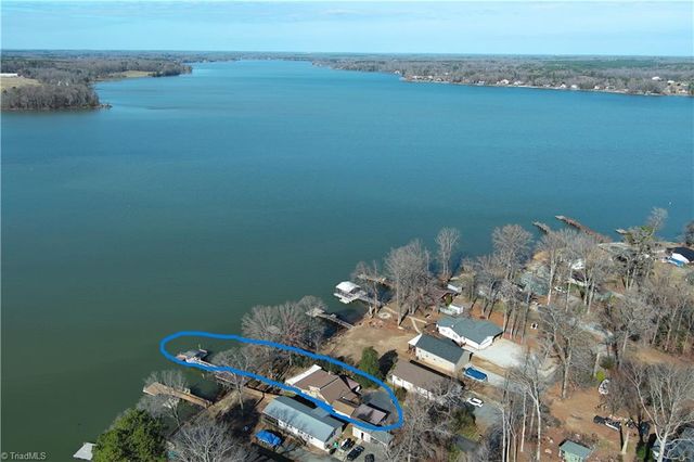 220 Yachtsman Drive, Salisbury, NC 28146