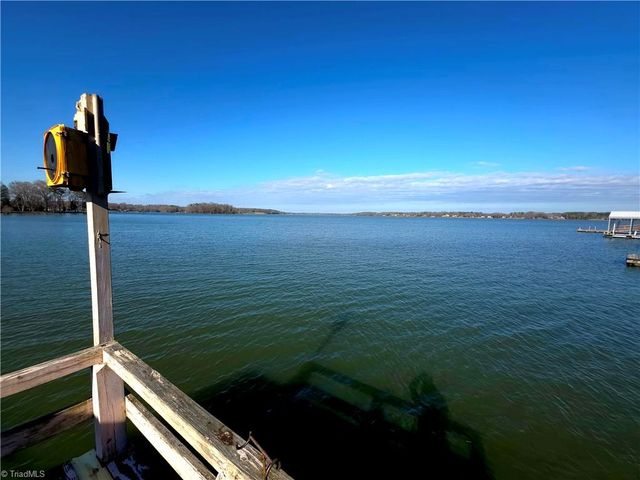 220 Yachtsman Drive, Salisbury, NC 28146